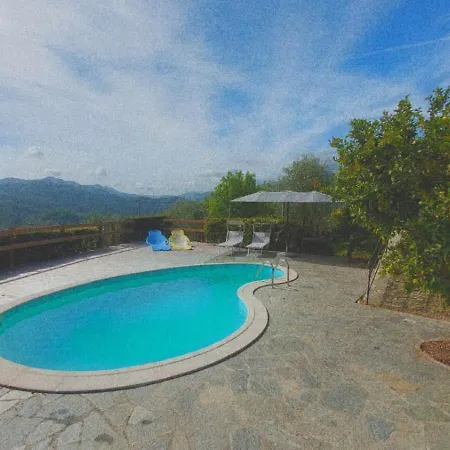 Semesterbostad A.r.l.a. House Cogorno